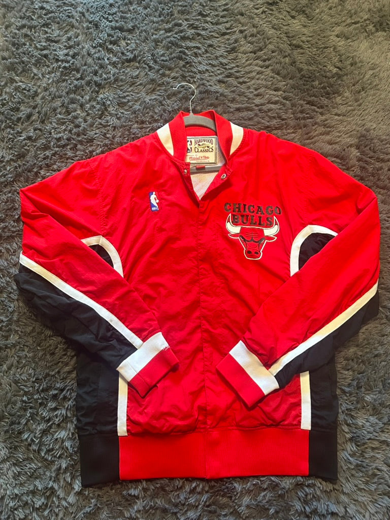 NBA 1992-93 Chicago Bulls Mens Sz M Warm Up Jacket Mitchell & Ness Authentic Red