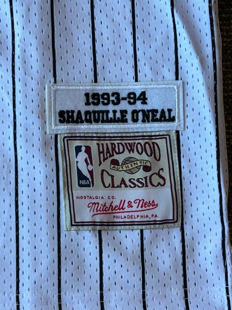 Orlando Magic Shaq O'Neal Mitchell Ness White 1993-94 NBA Swingman Jersey M NWT