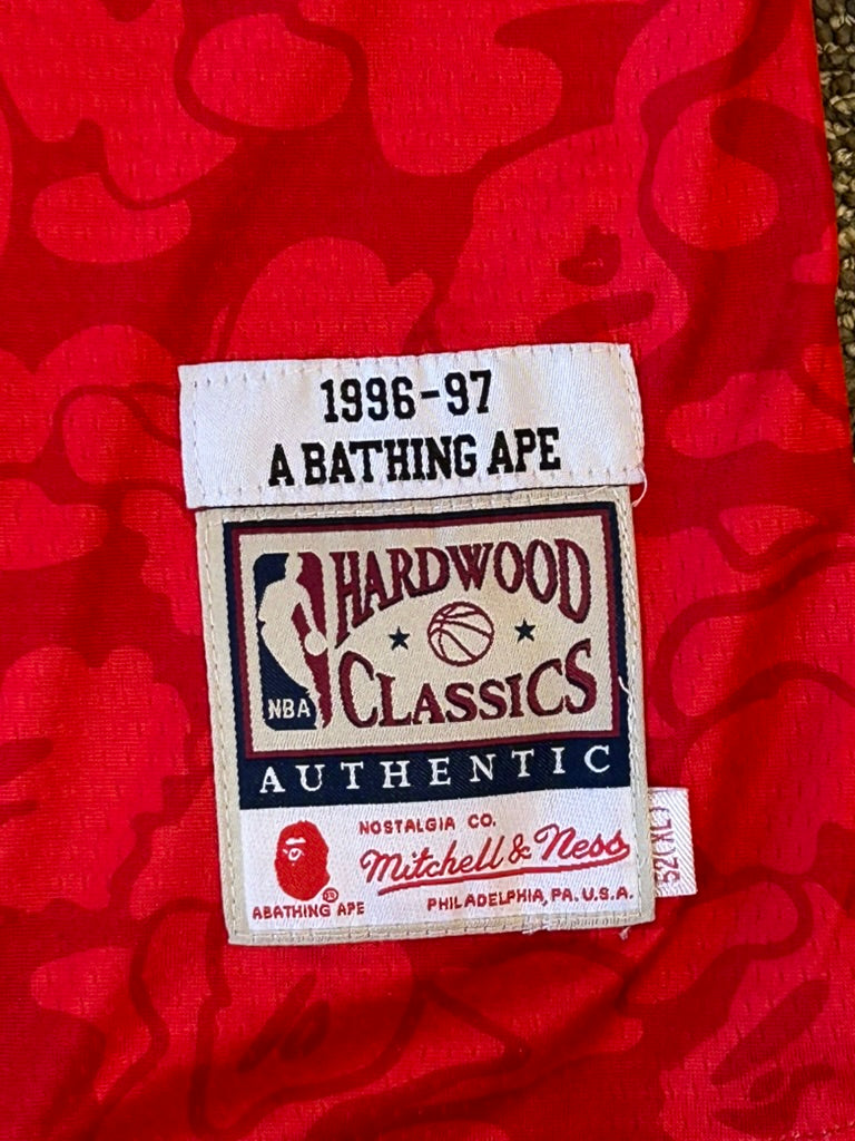 Bape Mitchell & Ness NBA Chicago Bulls Jersey Hardwood Classics Red Size XL 52