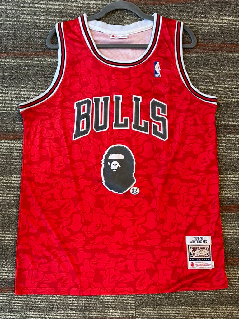 Bape Mitchell & Ness NBA Chicago Bulls Jersey Hardwood Classics Red Size XL 52