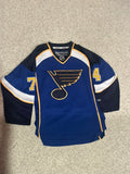 St. Louis Blues Reebok TJ Oshie Youth L/XL NHL Hockey Jersey Blue Authentic