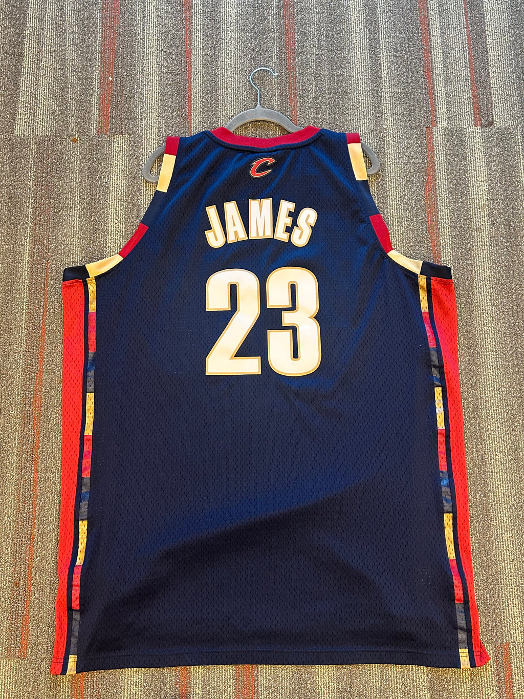 Cleveland Cavaliers LeBron James Reebok Alternate Jersey Size 3XL Vintage #23
