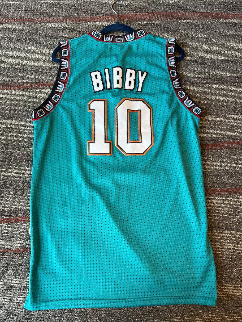Mike Bibby Vancouver Grizzlies Jersey, Adidas Hardwood Classics Teal Men’s Large