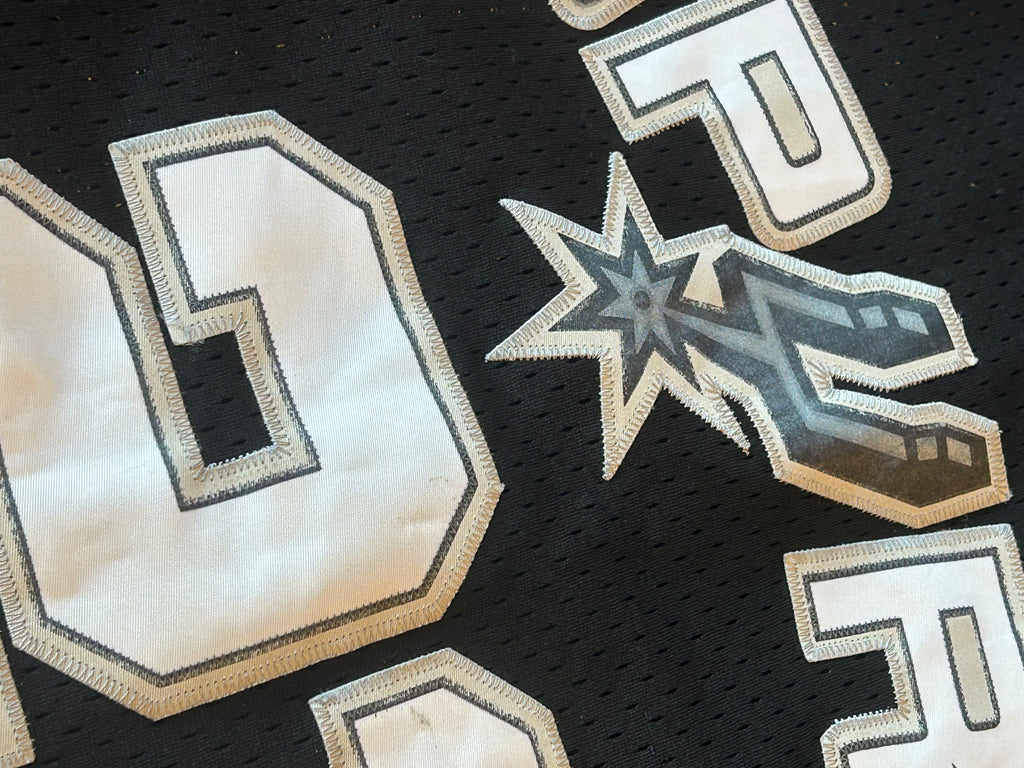 Vintage Nike Tim Duncan Spurs Jersey Black and Silver Home Jersey Mens Sz 2XL