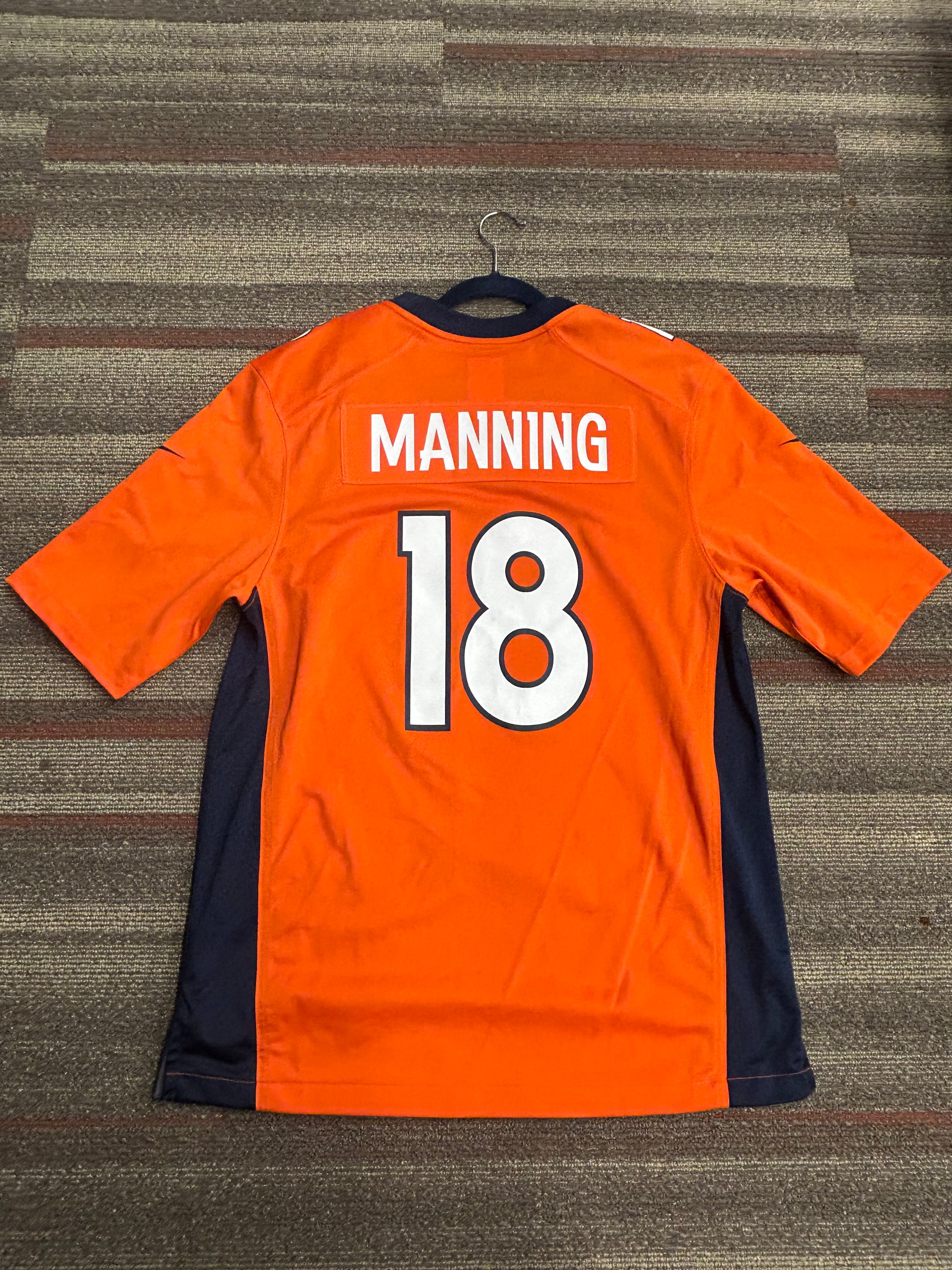 Denver Broncos Peyton Manning Size Medium Nike On Field Jersey Hall of Fame Orange NFL