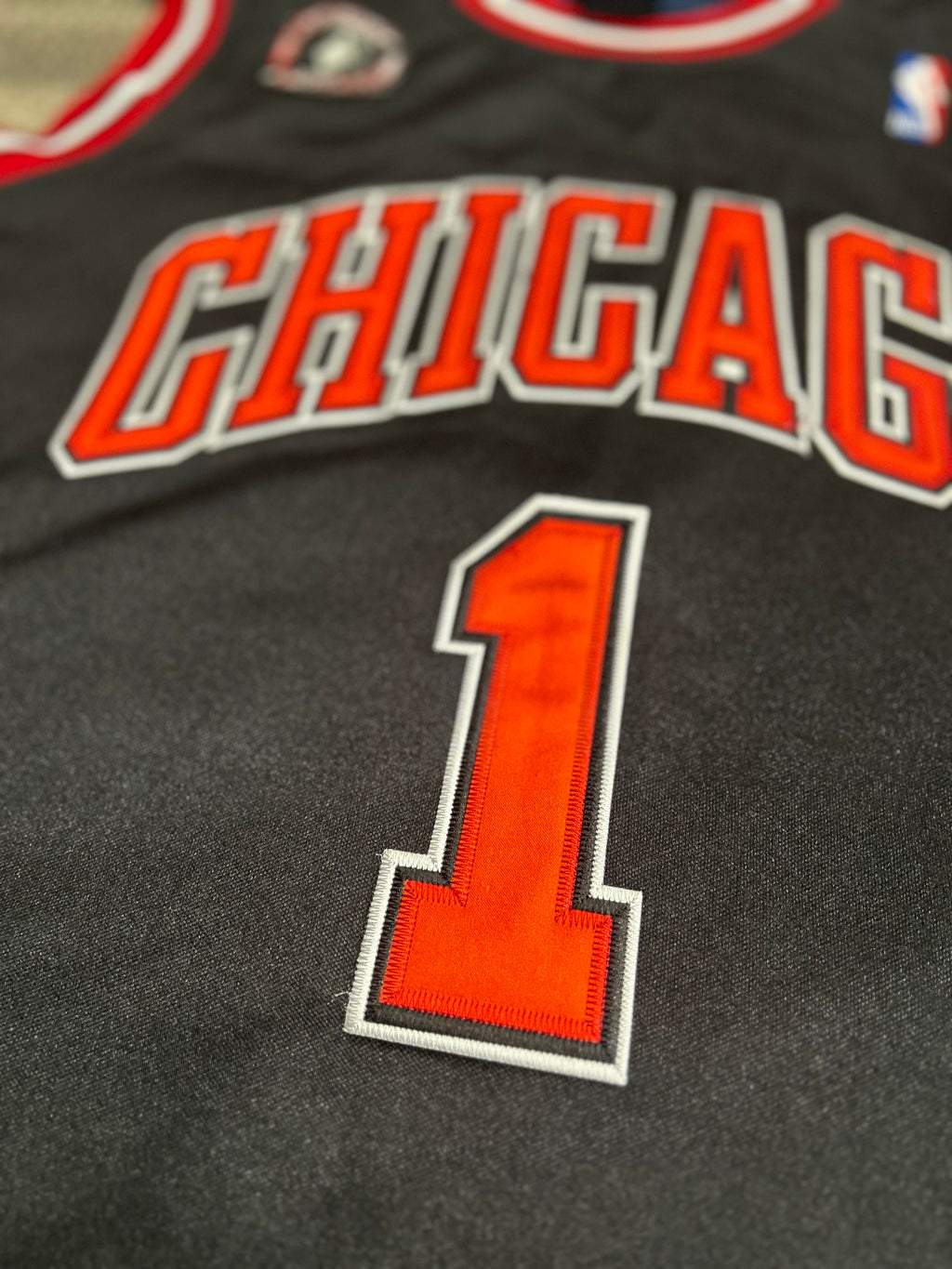 Chicago Bulls Derrick Rose #1 Adidas Alternate Jersey Size Large 50th Anniversary Patch