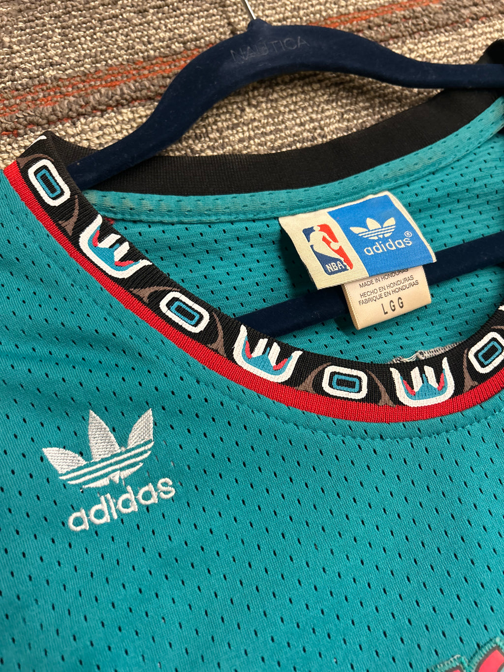 Vancouver Grizzlies Bryant Reeves Throwback Jersey #50 Size Large