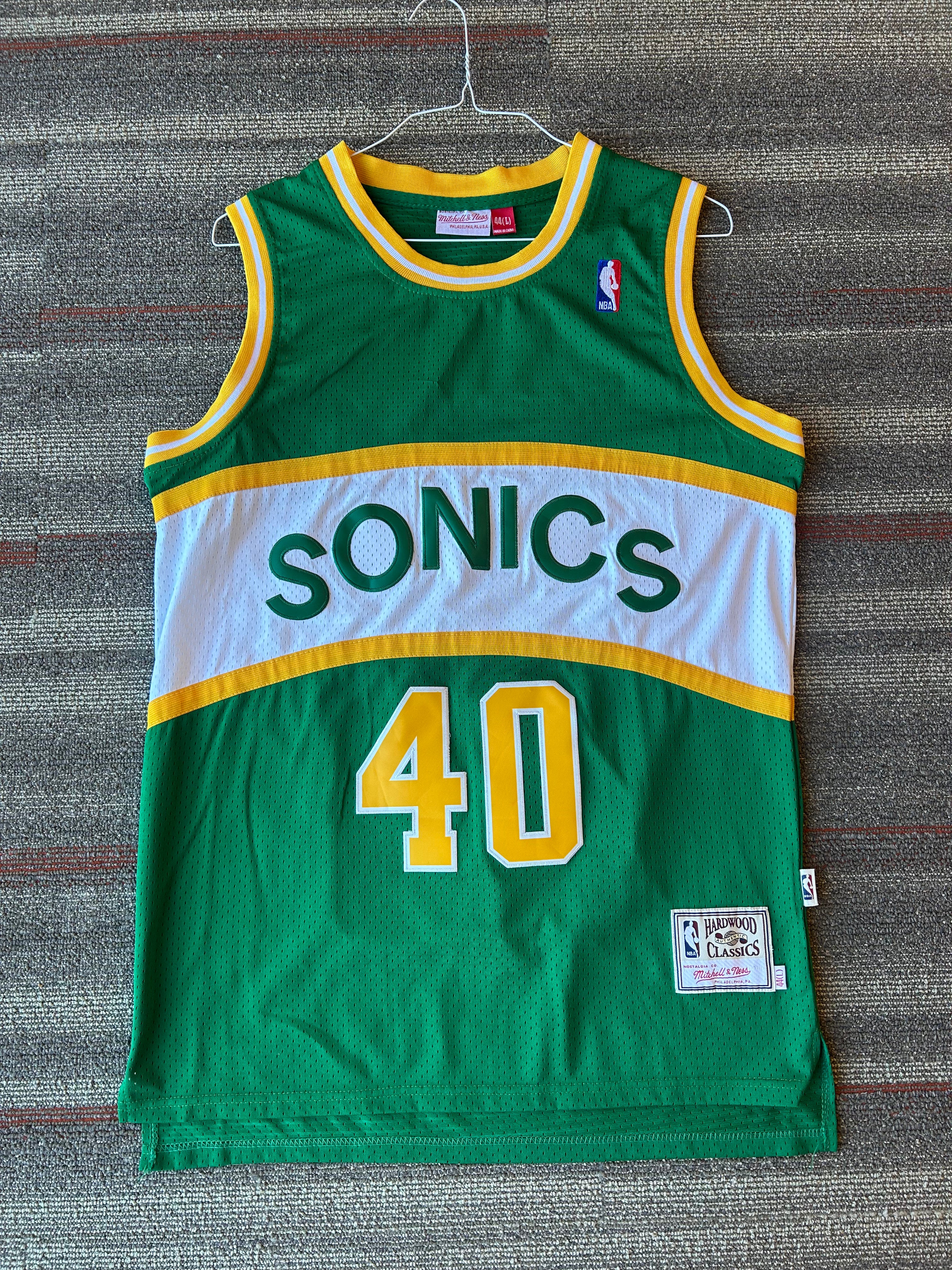 Seattle Supersonics Jersey Mens Large(44) NBA Swingman Shawn Kemp Mitchell Ness
