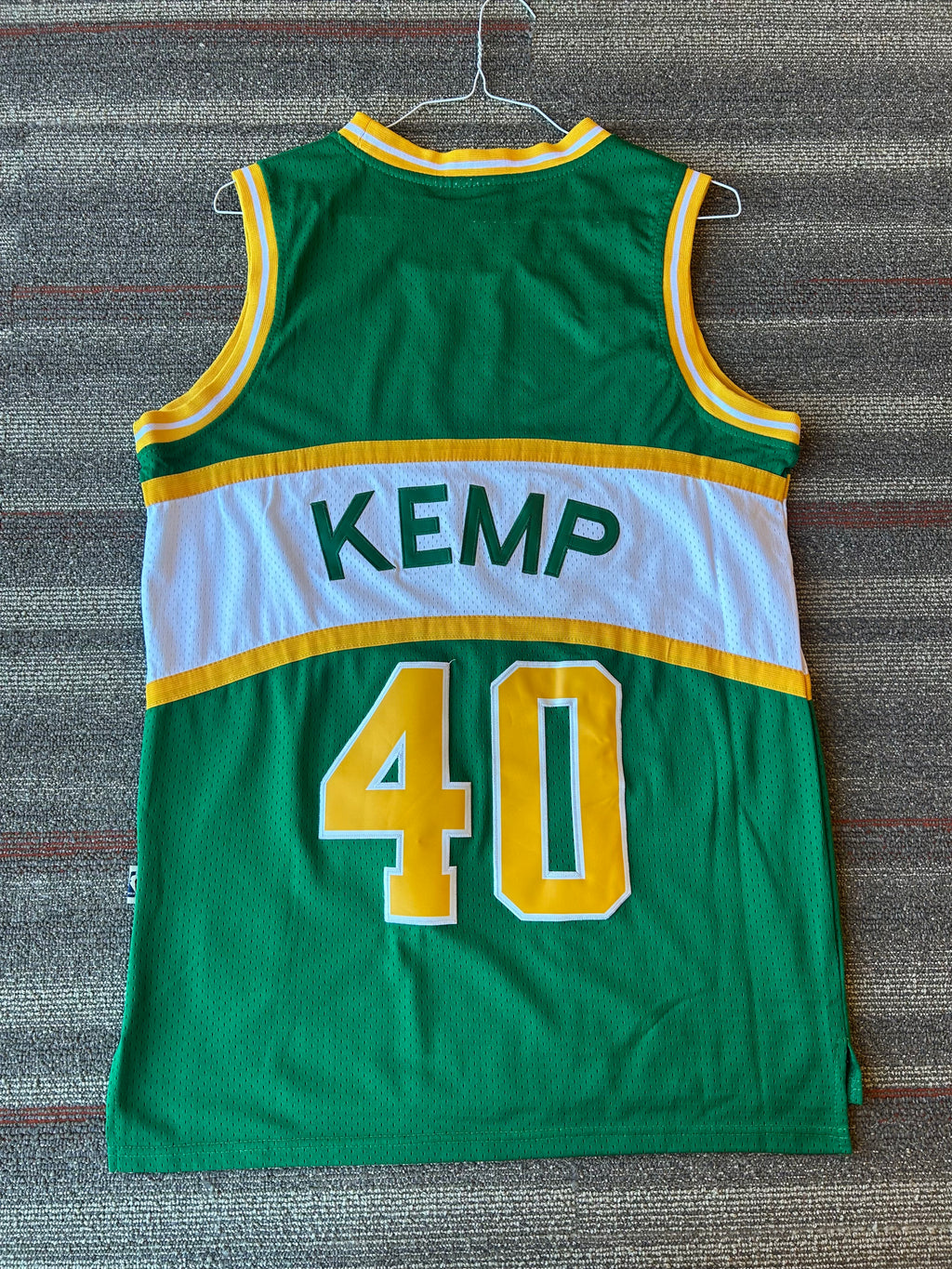 Seattle Supersonics Jersey Mens Large(44) NBA Swingman Shawn Kemp Mitchell Ness