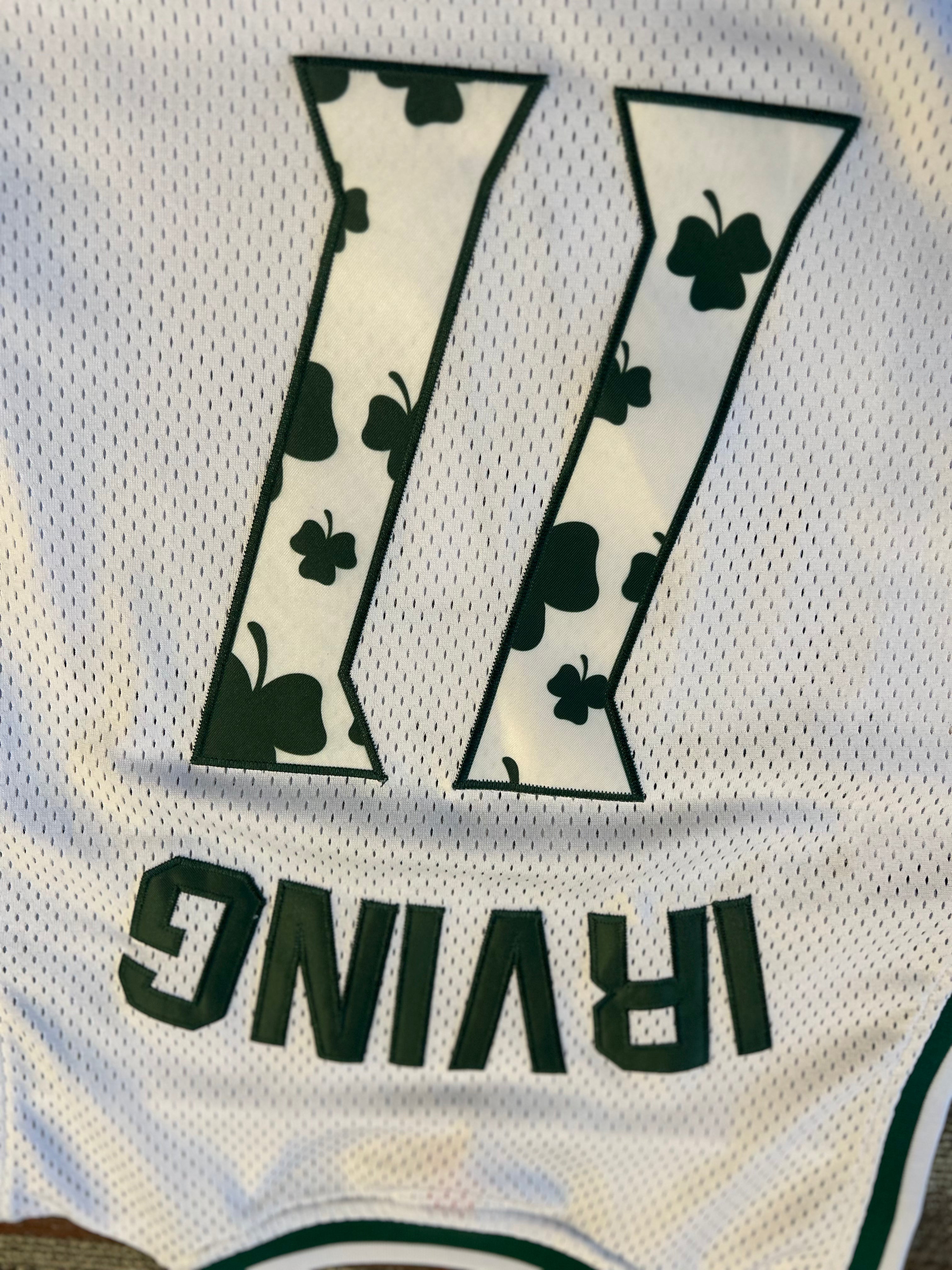 Kyrie Irving XL St. Patrick High School Sz XL Basketball Jersey Headgear Classics