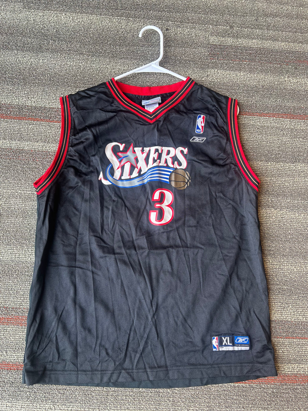 Allen Iverson Philadelphia 76ers Jersey Youth Size XL Reebok Black Authentic #3