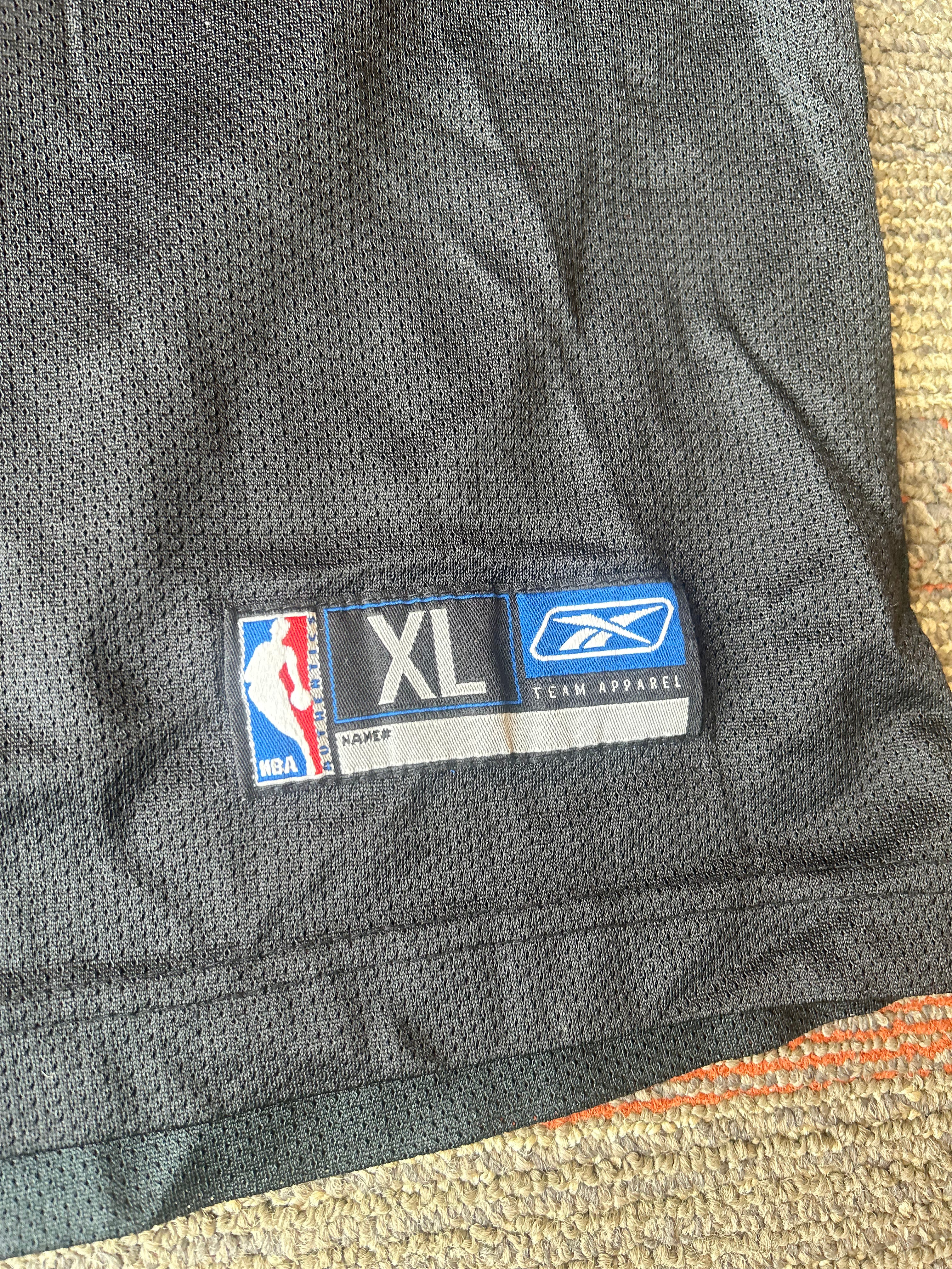 Allen Iverson Philadelphia 76ers Jersey Youth Size XL Reebok Black Authentic #3