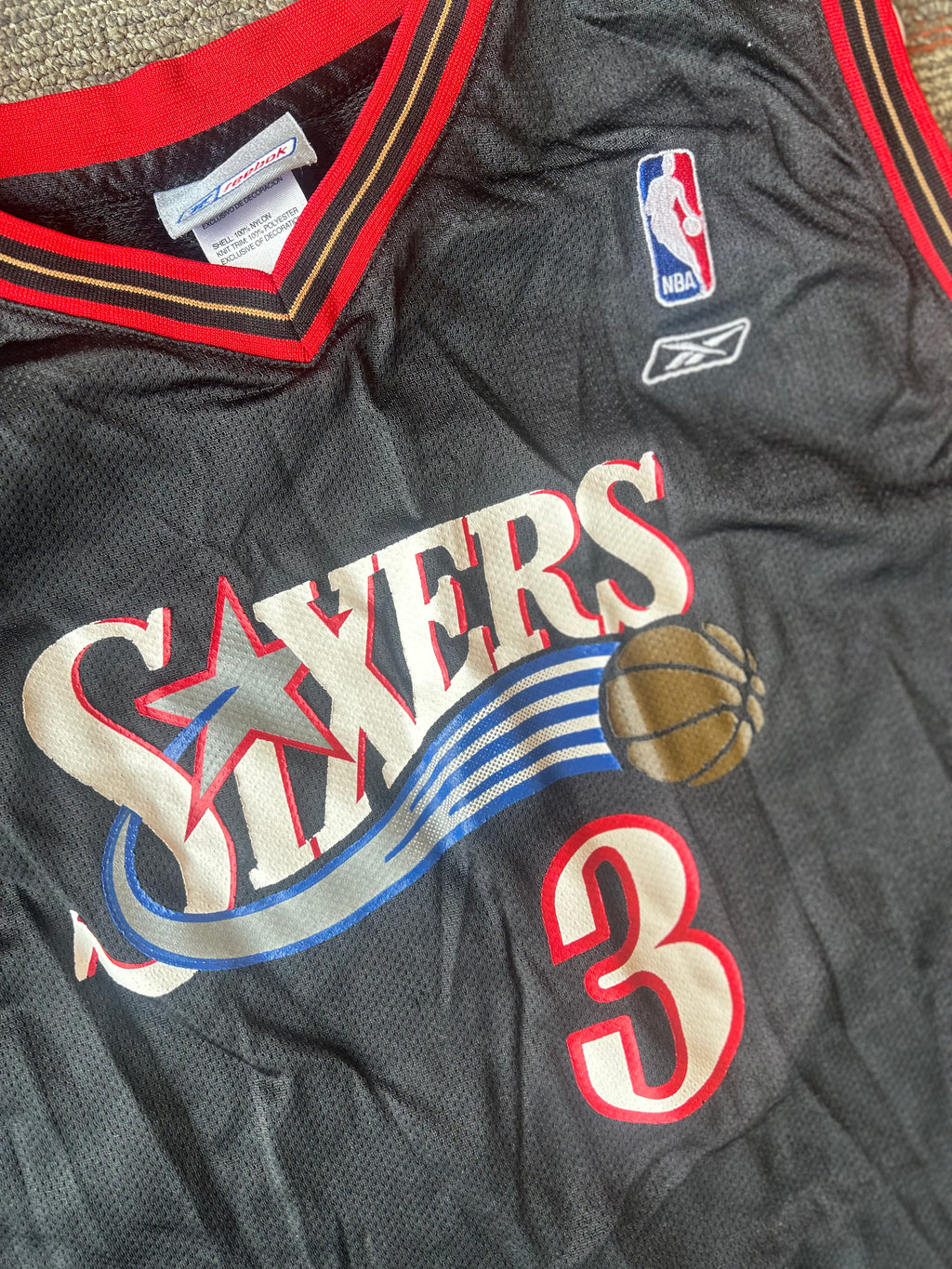 Allen Iverson Philadelphia 76ers Jersey Youth Size XL Reebok Black Authentic #3
